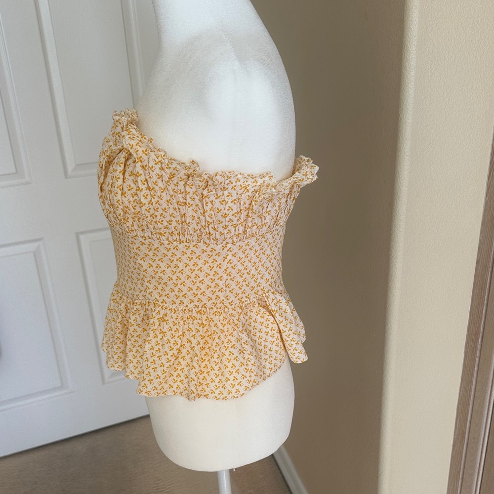 Skylar + Madison Yellow Floral Strapless Top - Picture 5 of 9